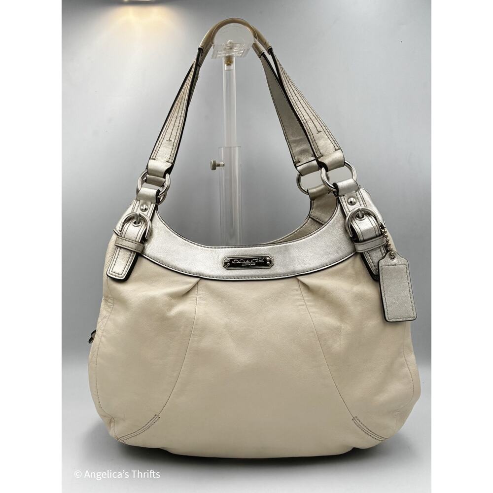 Coach Soho Lynn Hobo Shoulder Bag | Y2K Style Cream Metallic Leather w/ Hangtag